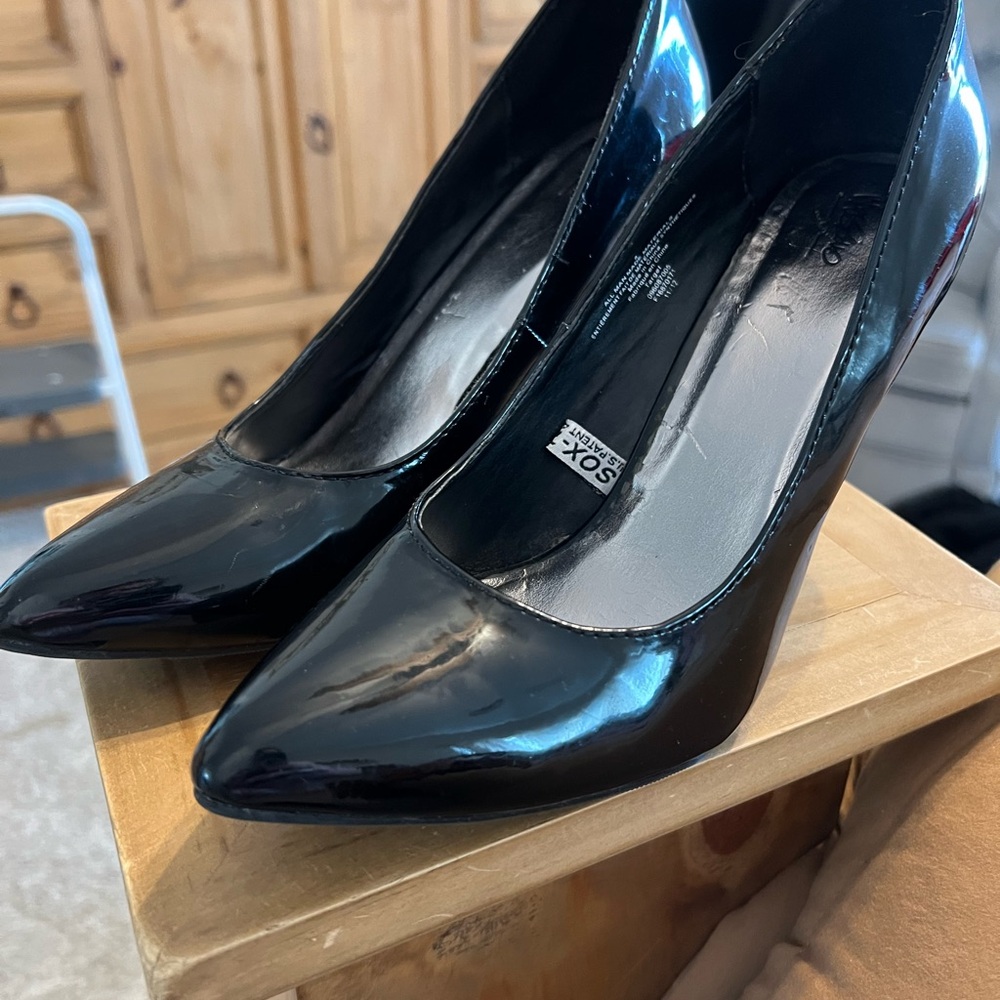 Black heels